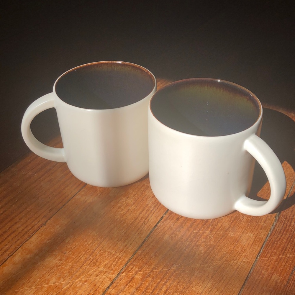 Williams-Sonoma mug set of 2